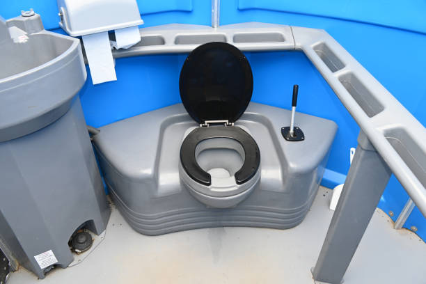 Best Luxury portable toilet rental  in Salem, OR